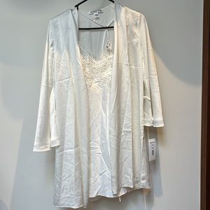 Lace white chemise slip with matching robe. New with tags!